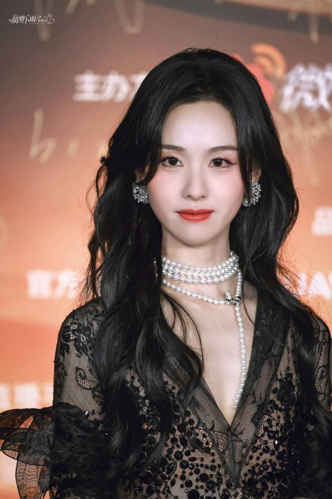 【6P】陈都灵 原图去衣-脱衣论坛-社区-小蓝书