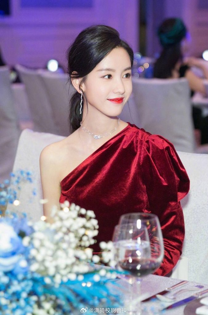 陈都灵 原图去衣-脱衣论坛-社区-小蓝书