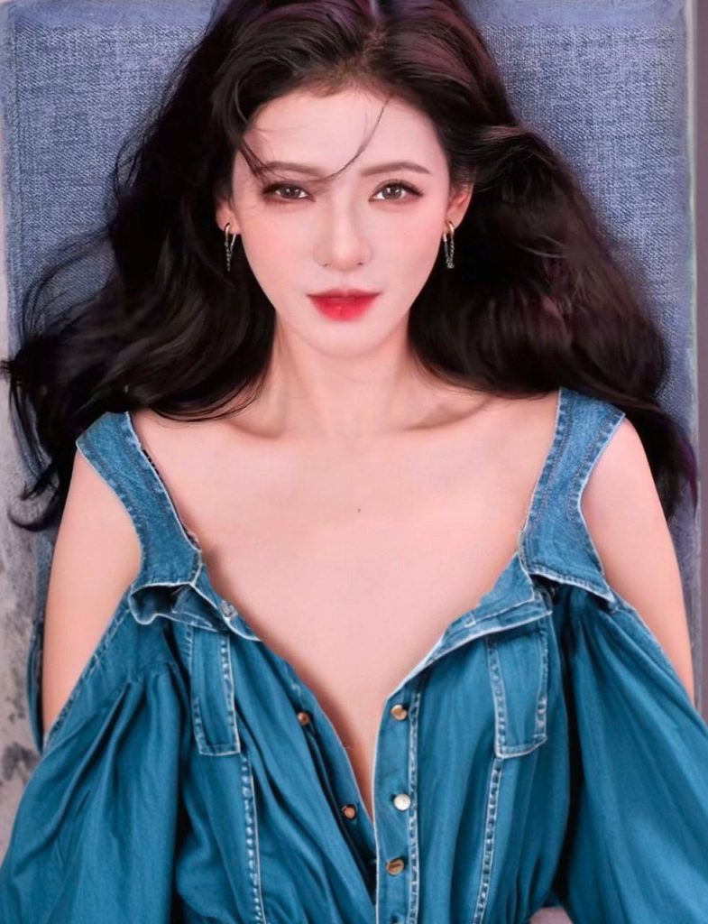 张予曦 原图去衣-脱衣论坛-社区-小蓝书