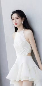 孟子义 原图去衣-脱衣论坛-社区-小蓝书