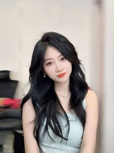 网红 叫我Ams就好了 原图去衣-脱衣论坛-社区-小蓝书