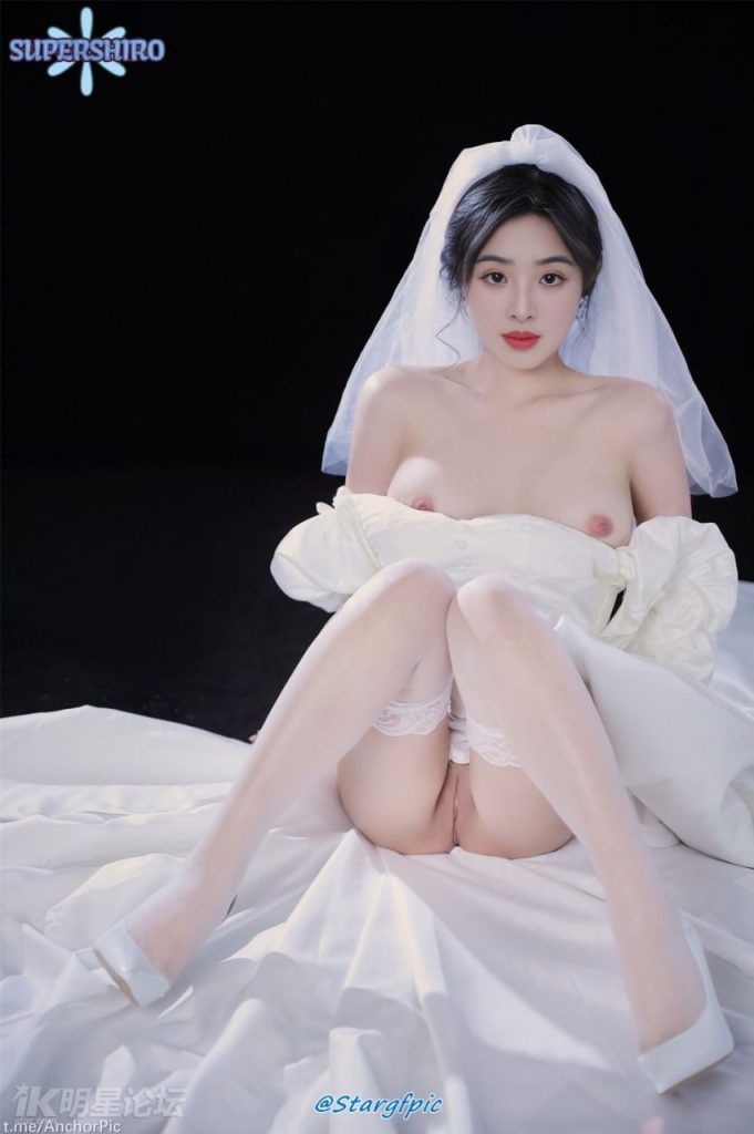 张含韵 穿婚纱后少女露出另一面 10P-小蓝书